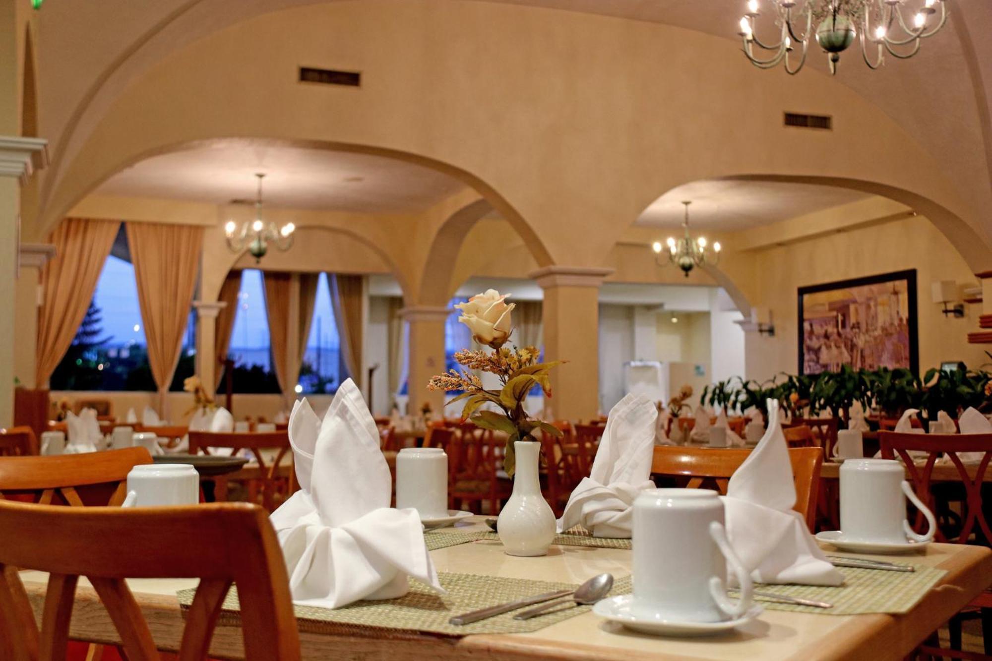 Holiday Inn La Piedad By Ihg Zewnętrze zdjęcie