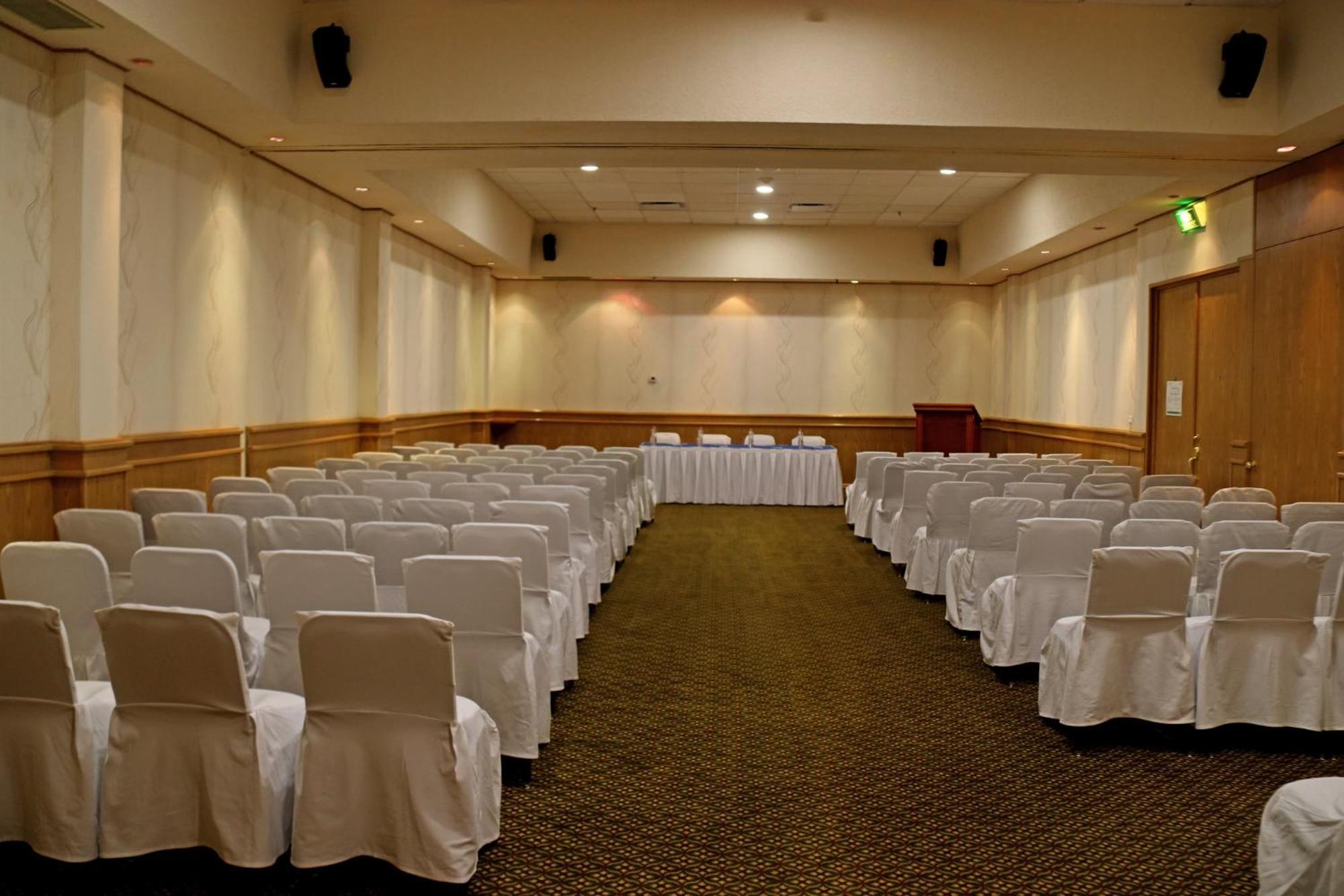 Holiday Inn La Piedad By Ihg Zewnętrze zdjęcie