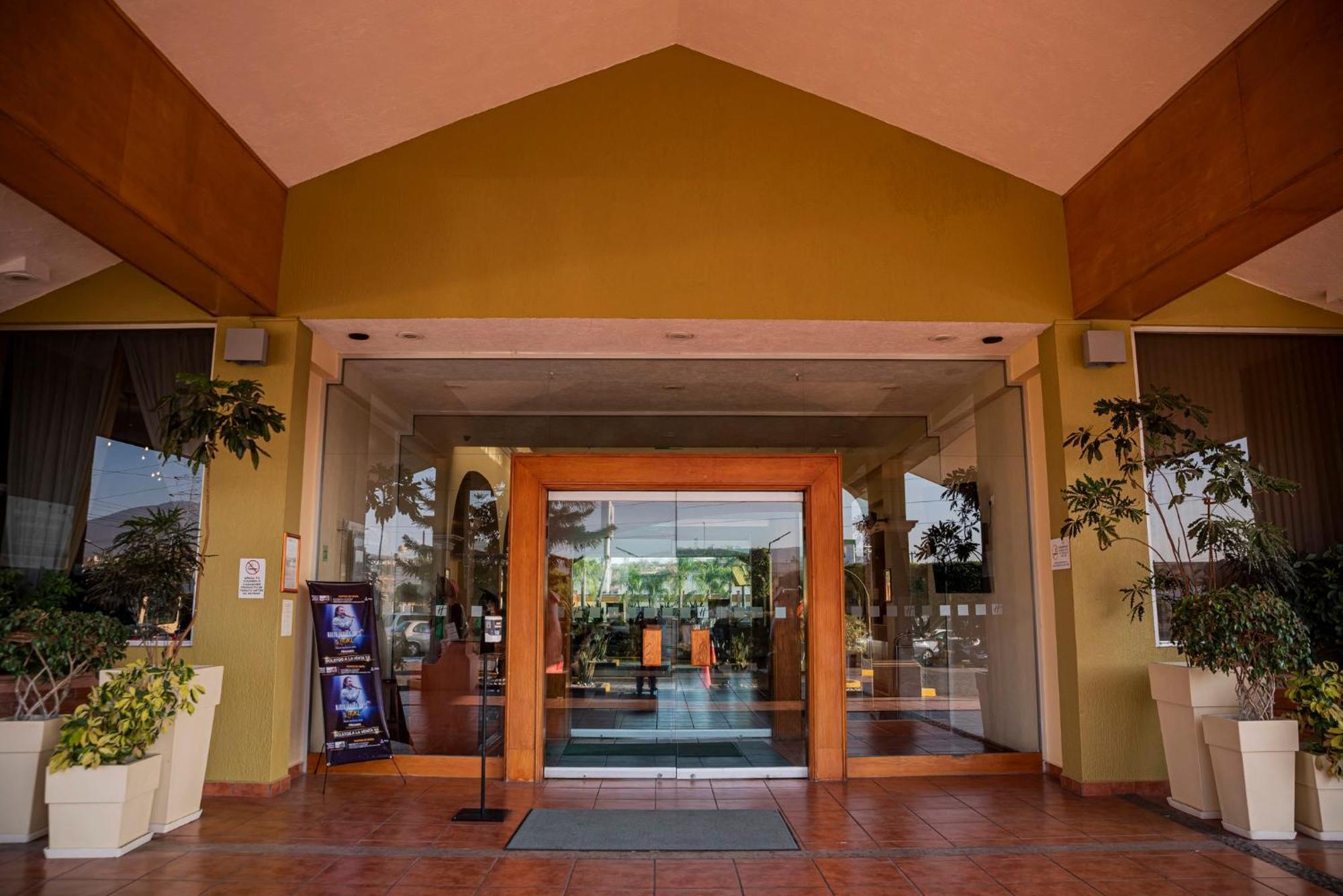Holiday Inn La Piedad By Ihg Zewnętrze zdjęcie